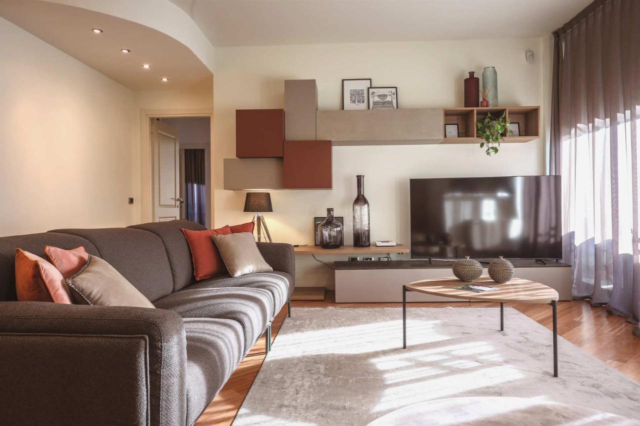 Апартаменты Ar Prestige Penthouse - Soho Бергамо Экстерьер фото
