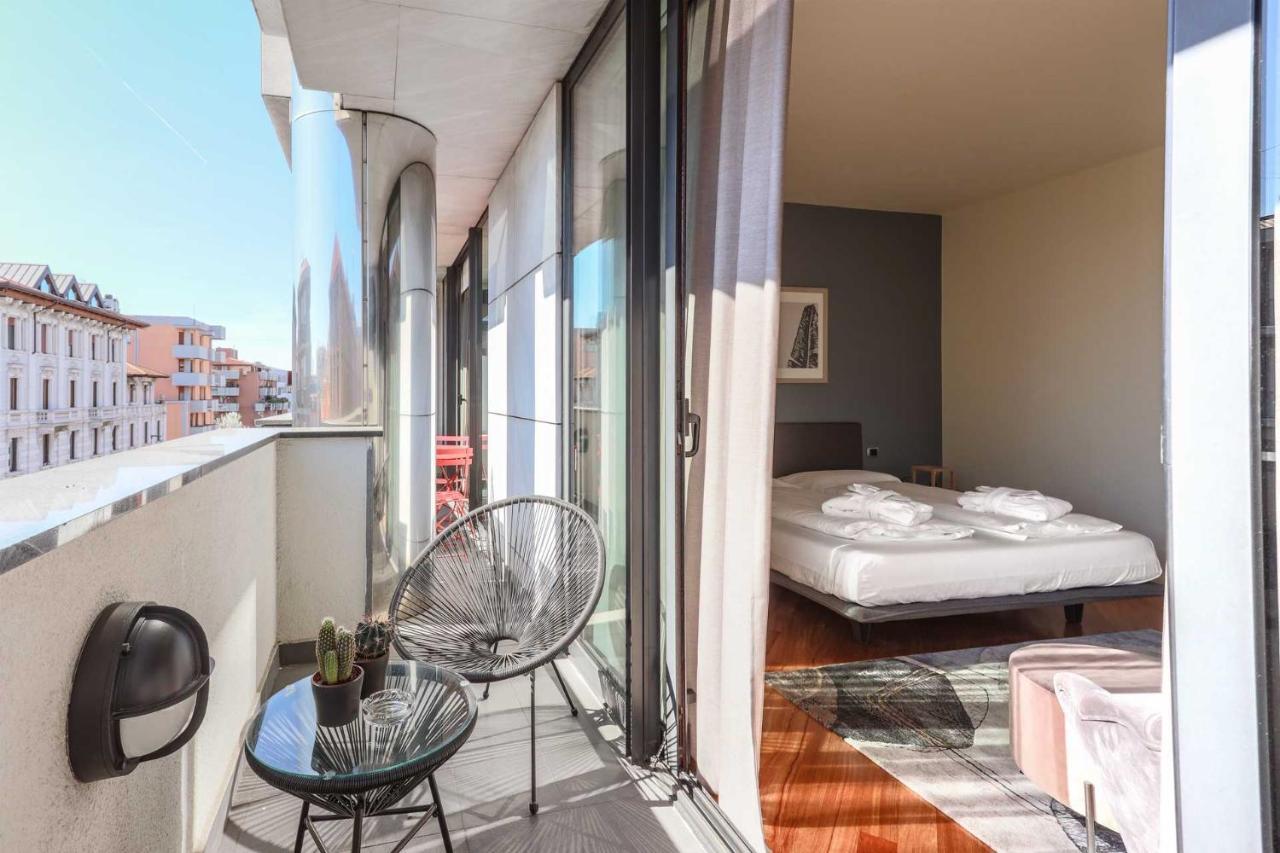 Апартаменты Ar Prestige Penthouse - Soho Бергамо Экстерьер фото
