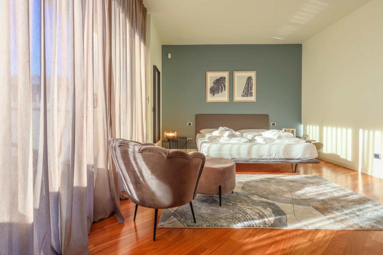 Апартаменты Ar Prestige Penthouse - Soho Бергамо Экстерьер фото